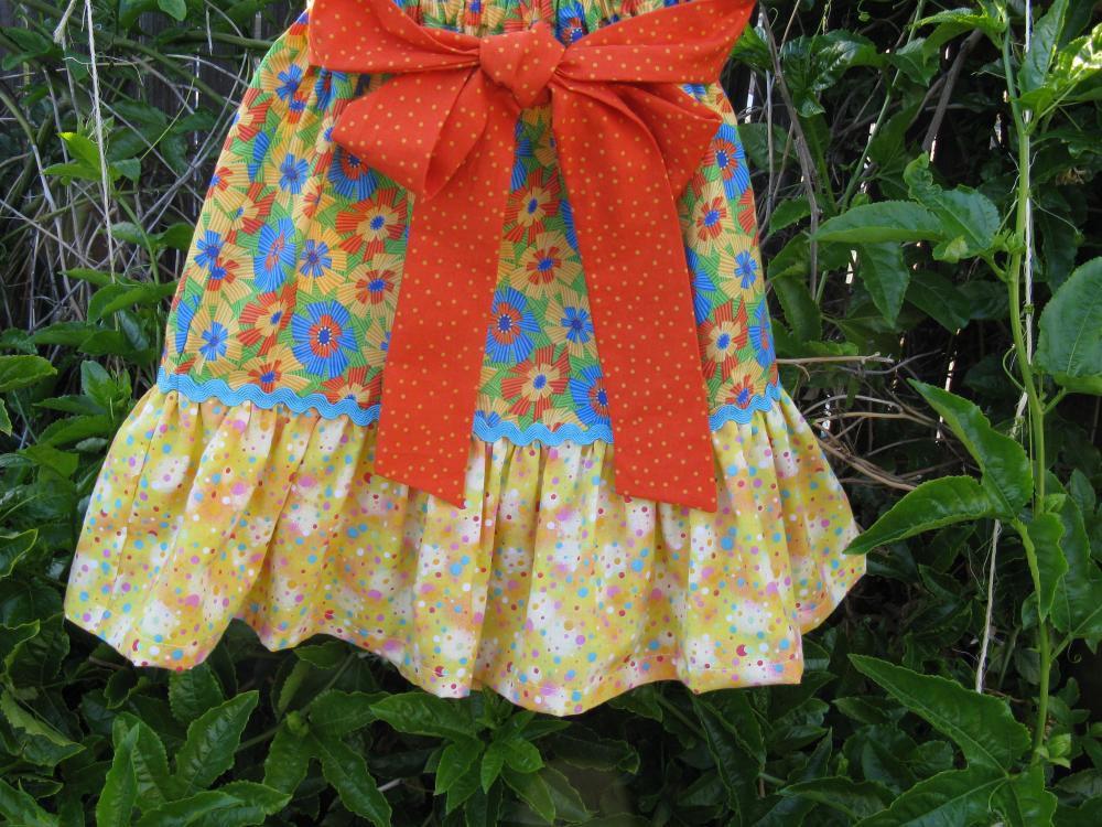 Ruffle Skirt Child in Size 6 Yellow Blue Orange Prints